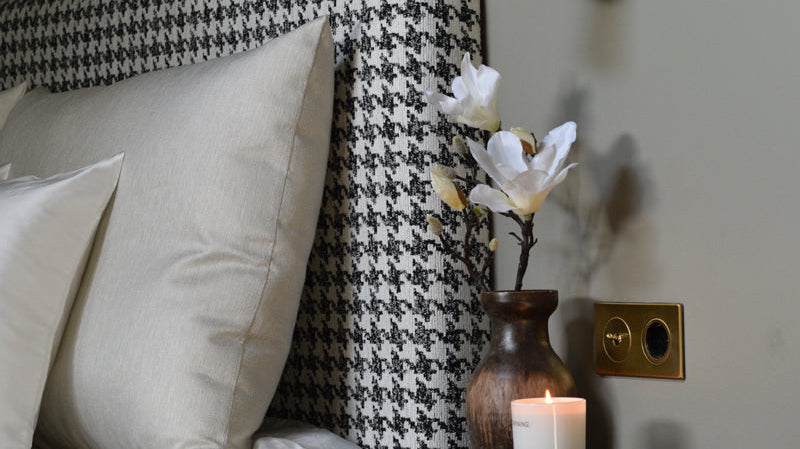 Extravagant sovrumsmakeover i Villa Sparflo